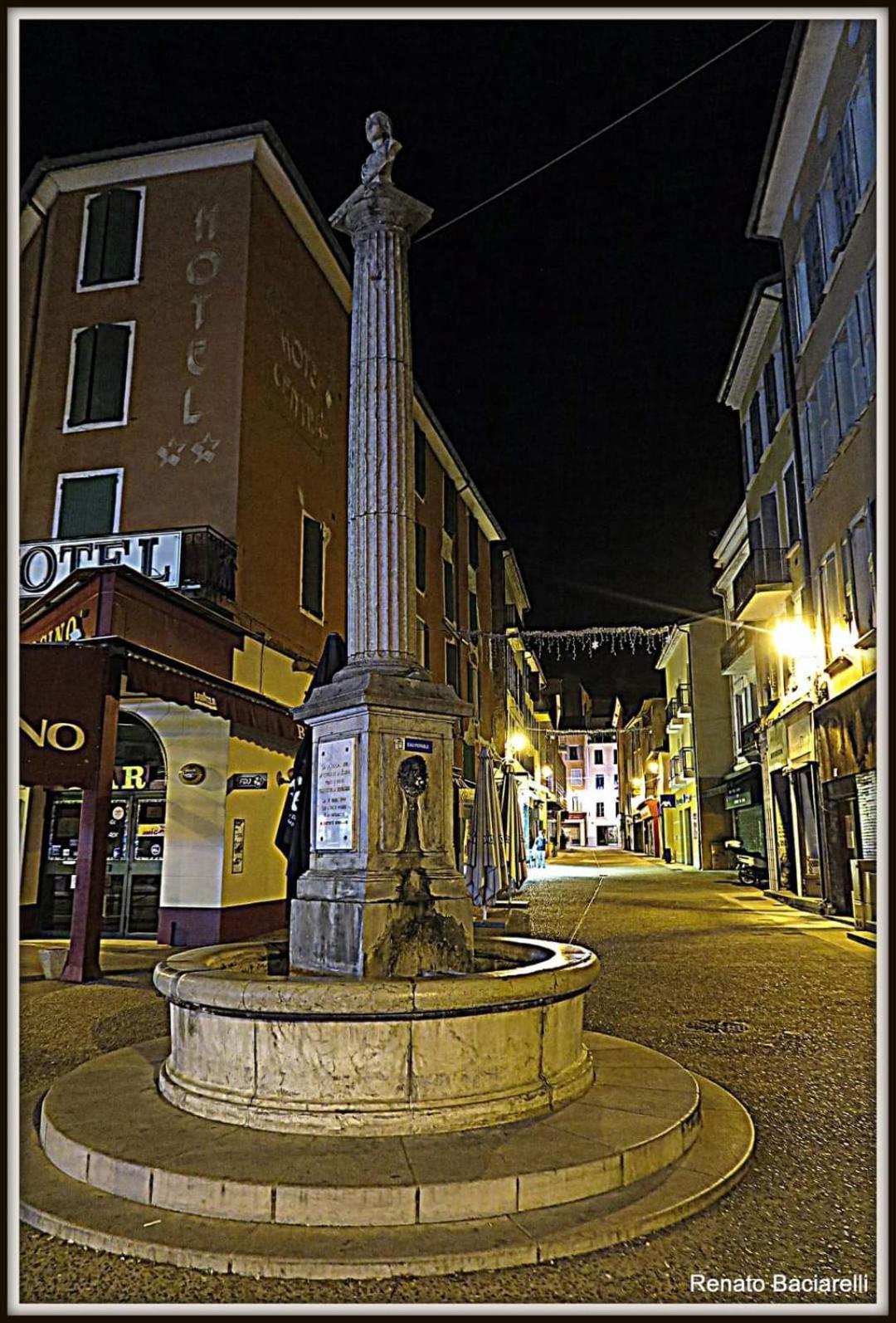 Hôtel Central Digne-les-Bains Exterior foto